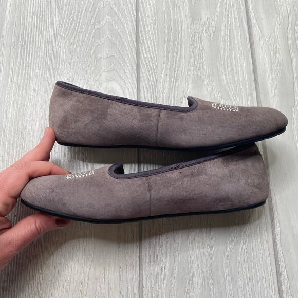 Ugg Women's Alloway Grey Suede Crystal Bow Bedazzled Ballet Flats Size 7.5 - Picture 4 of 9